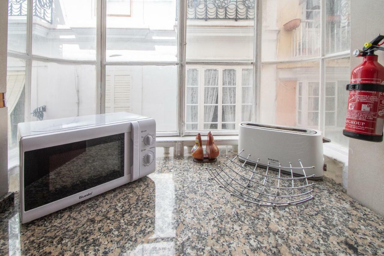 Apartamento Del Arqueologo De Кадис Экстерьер фото
